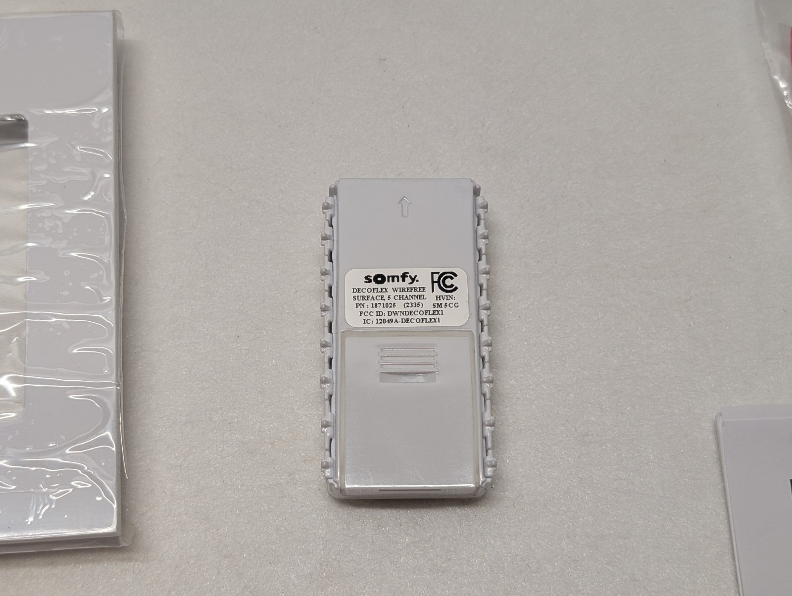 Somfy Decoflex WF Surface Mount 5ch RTS Remote Keypad White -Shades, Blinds, Etc