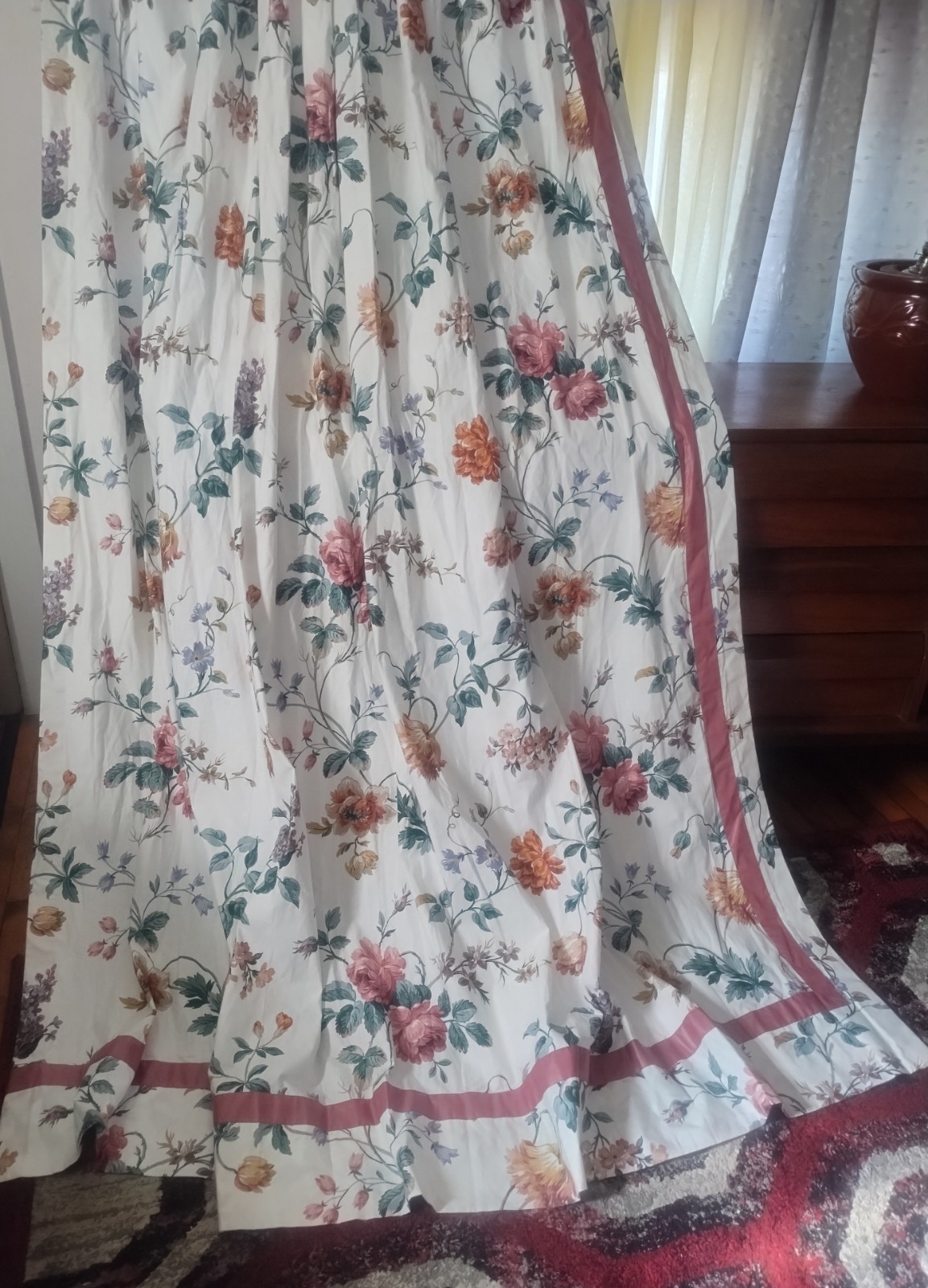 2 Custom Made Lined Jacobean Floral Drapery Panels 76″Wx 90″ L Pinch Pleated