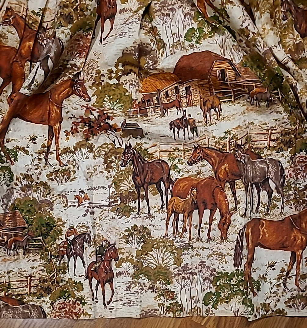 Vintage Riverdale Screen Print 1978 Fabric/Drapes ** Horses/Cottage
