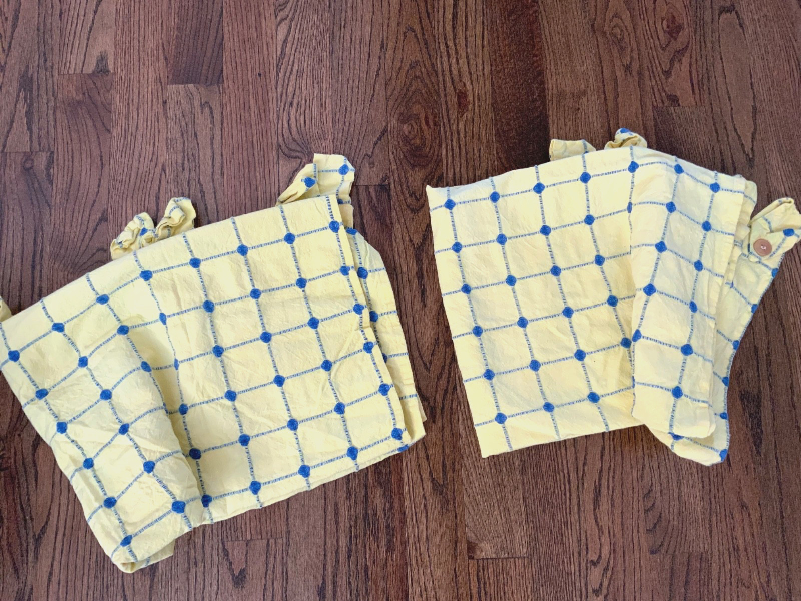 Crewel embroidery handmade window curtains set checker wood buttons yellow blue