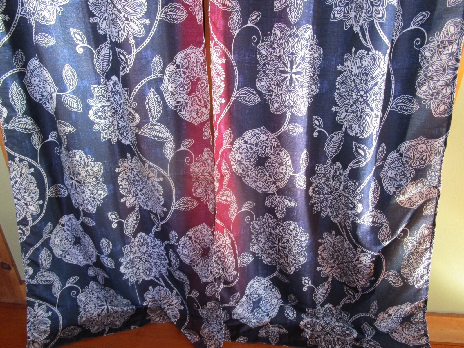 S.L. Home Fashions Set of 2 Curtain Panels Drapes 36″ x 82.5″ Bronze Grommets