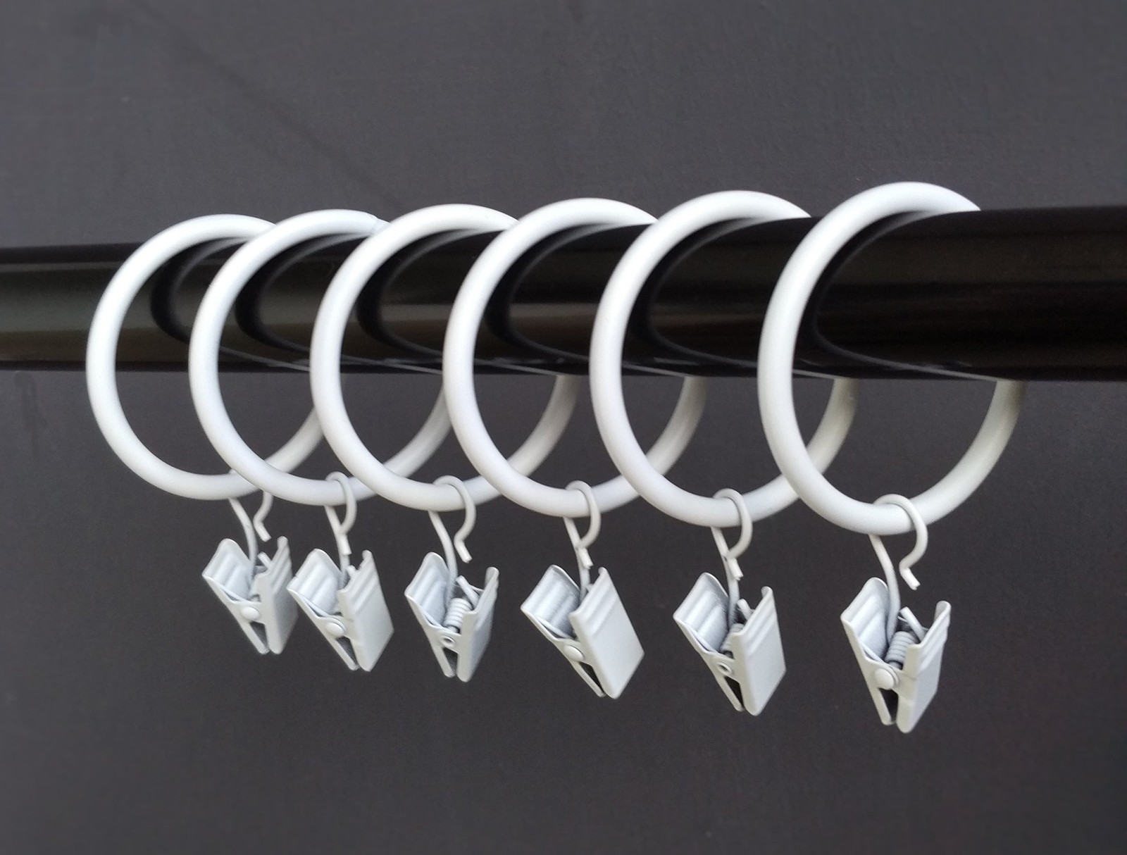 (1.5″) 1.5 Inches Smooth Metal Curtain Rings with Clips (33, White)