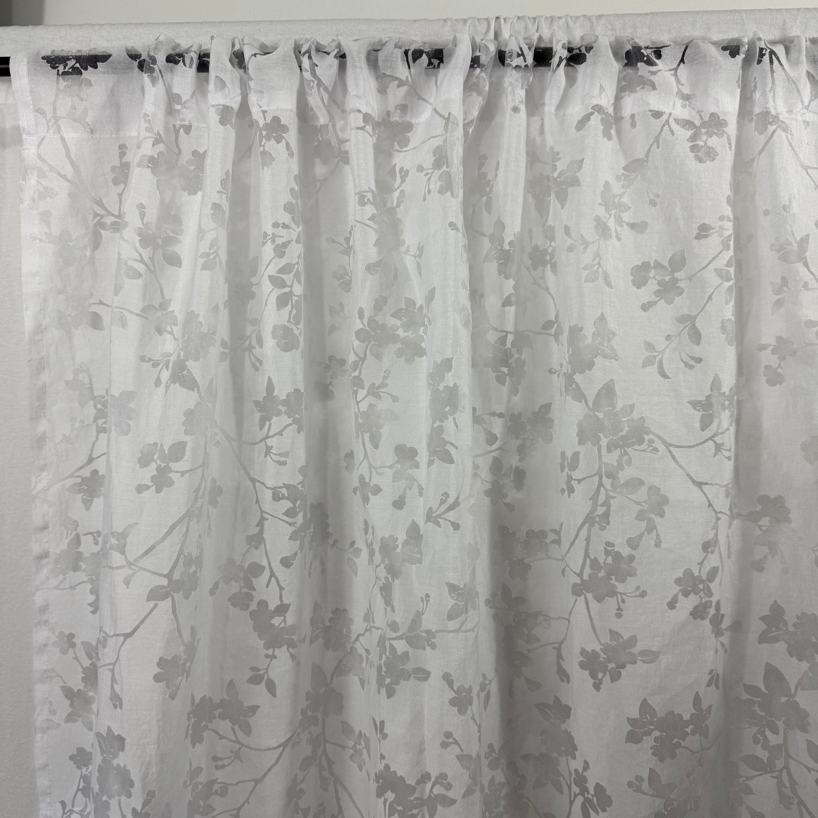 Target oHome Sheer Curtain Panel White Silver Floral Burnout Window L84″ x W53″