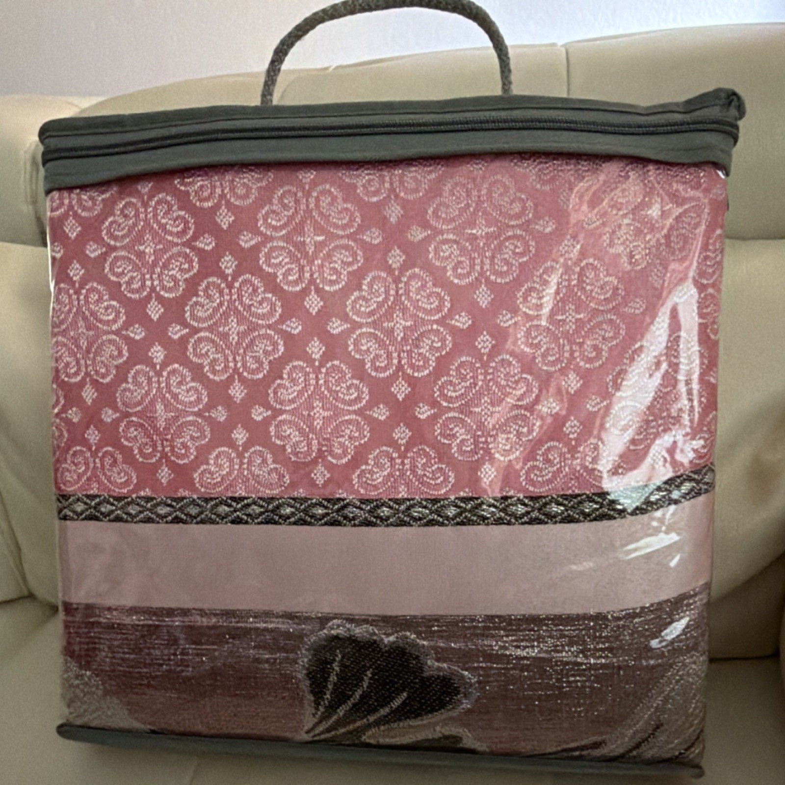 Premiere Collection Elegant Curtain Set 108×84 Pink/Gray Damask Lined Tiebacks