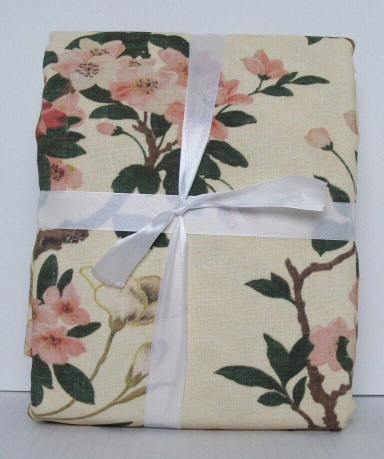 Pottery Barn Nola Printed Curtain Light Filtering 50″ x 96″ Ivory Multi NWT