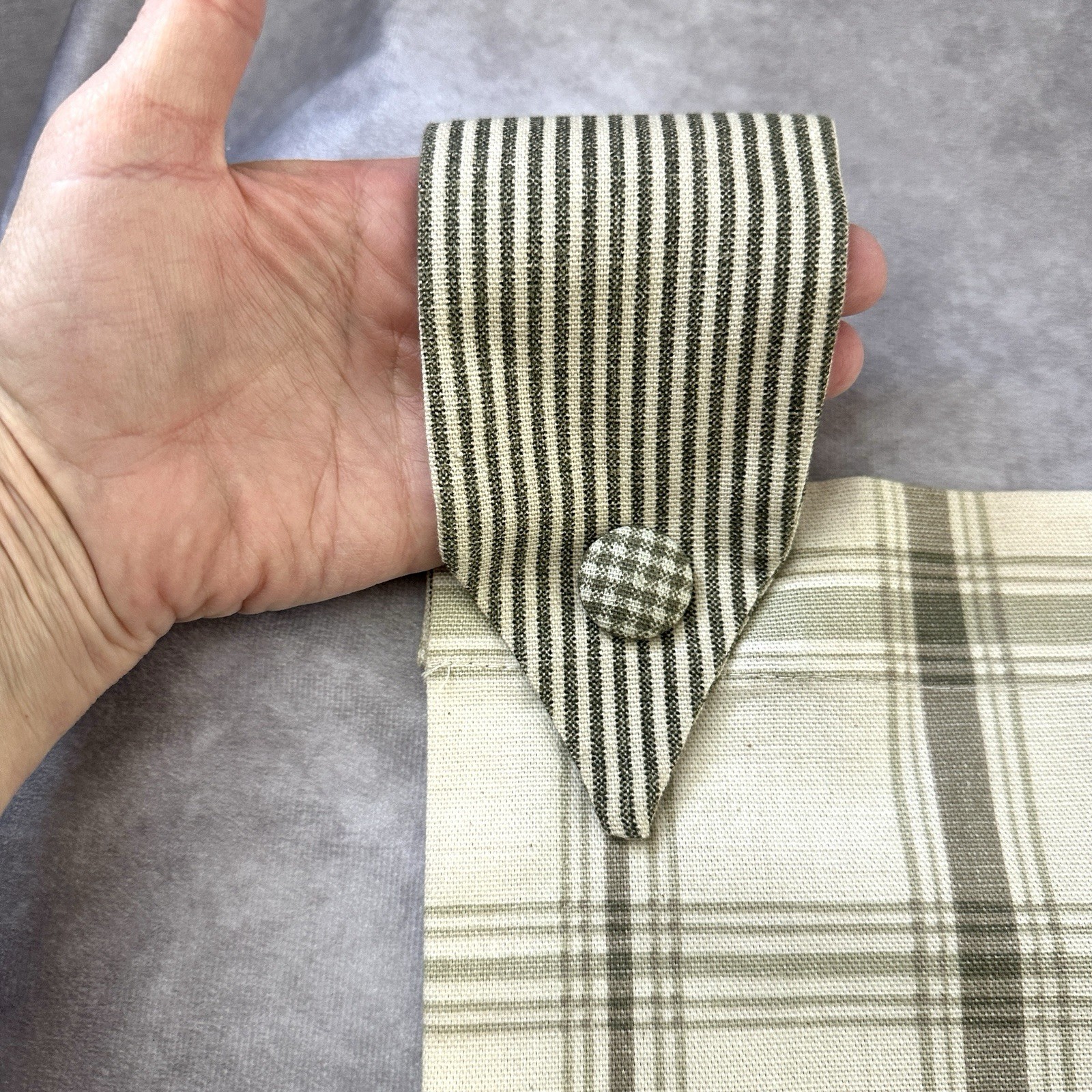VTG Waverly Plaid Pointed Tab Valance Sage Green Taupe Cream 18×51 Farmhouse EUC