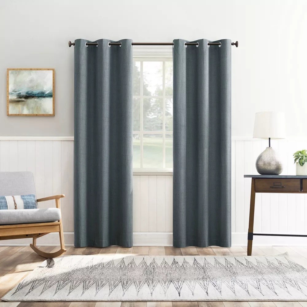 Sun Zero Arlander Blackout Heather Blue Grommet Hang Curtain Panel 40″ x 84″