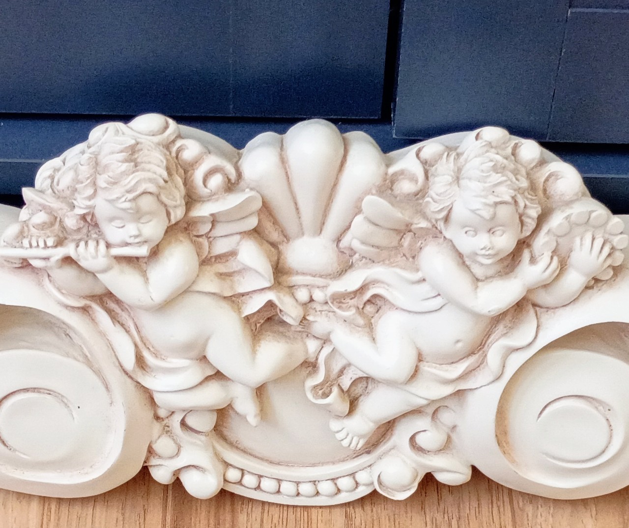 Vintage Cherub Swag 23 Inches Wood Hand Carved Victorian Angels Home Decor 90s.