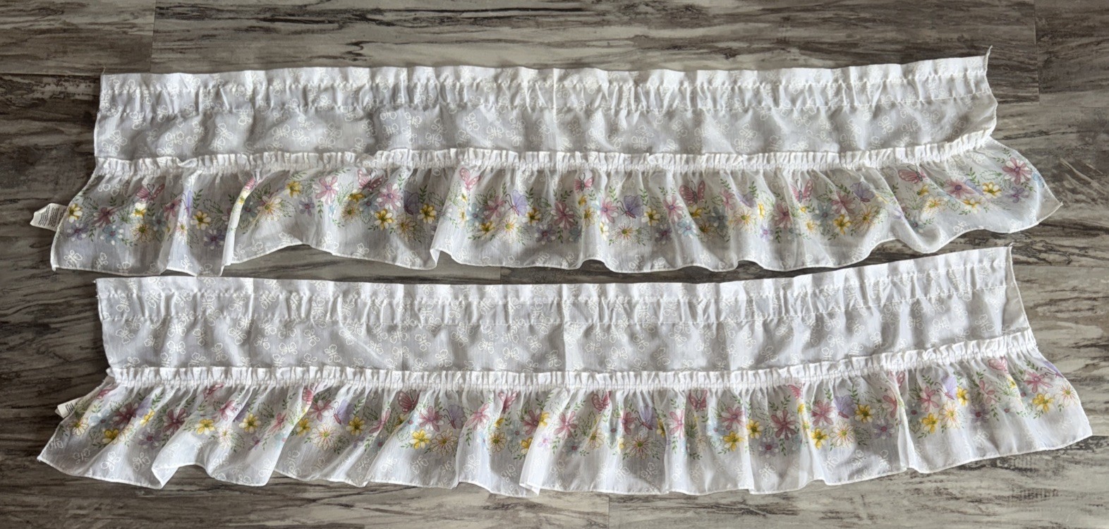 VTG KK Home Innovations Pair White Window Curtain Panels Floral Butterfly 48X11