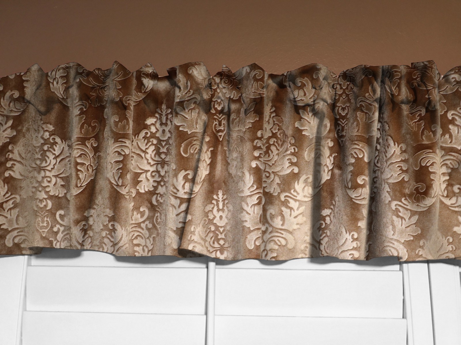 lovemyfabric Velvet Embossed Damask Window Valance 54 Inch Wide