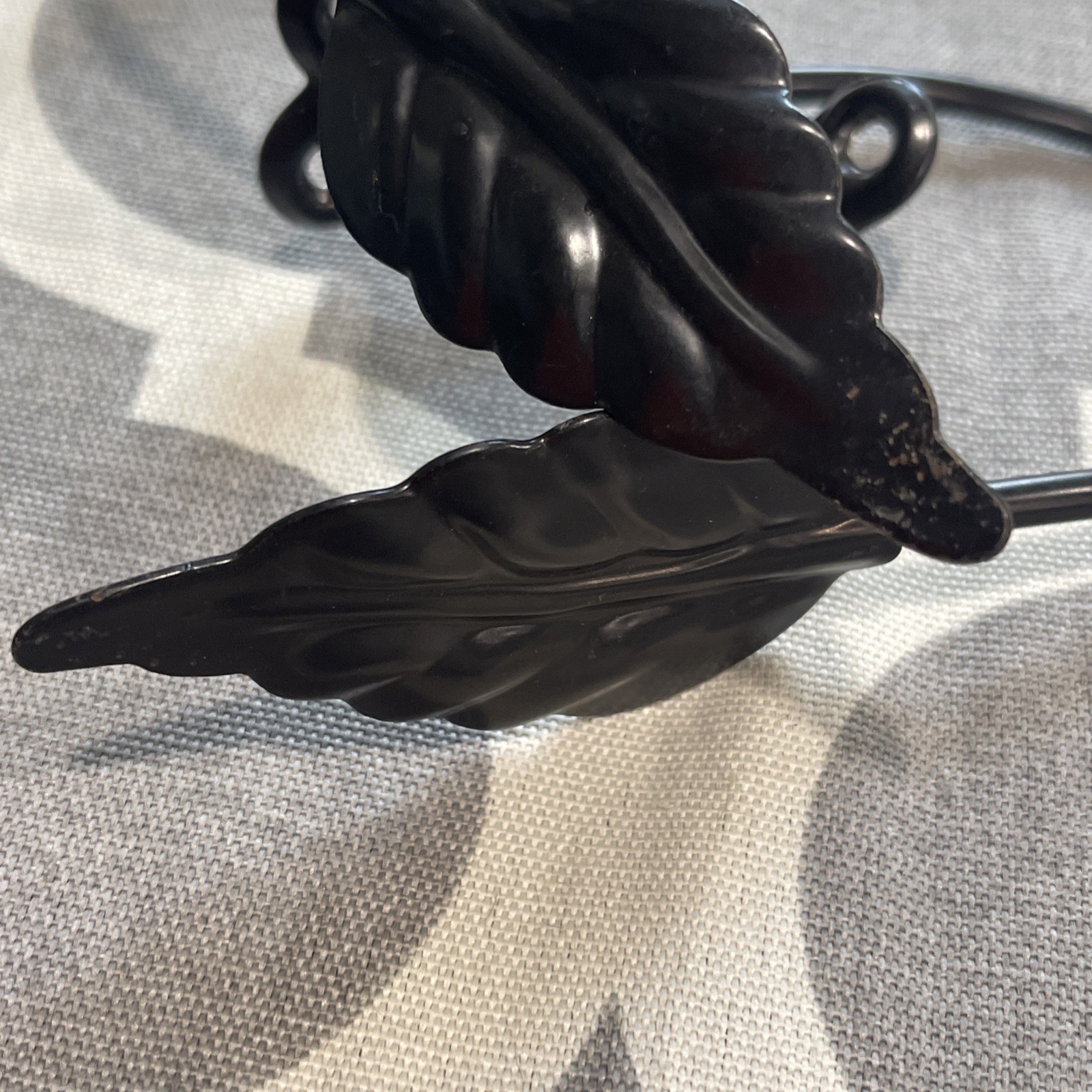 Leaf Curtain Holdbacks Metal (Black Set of 2) Wall Mounted Drapery Hook