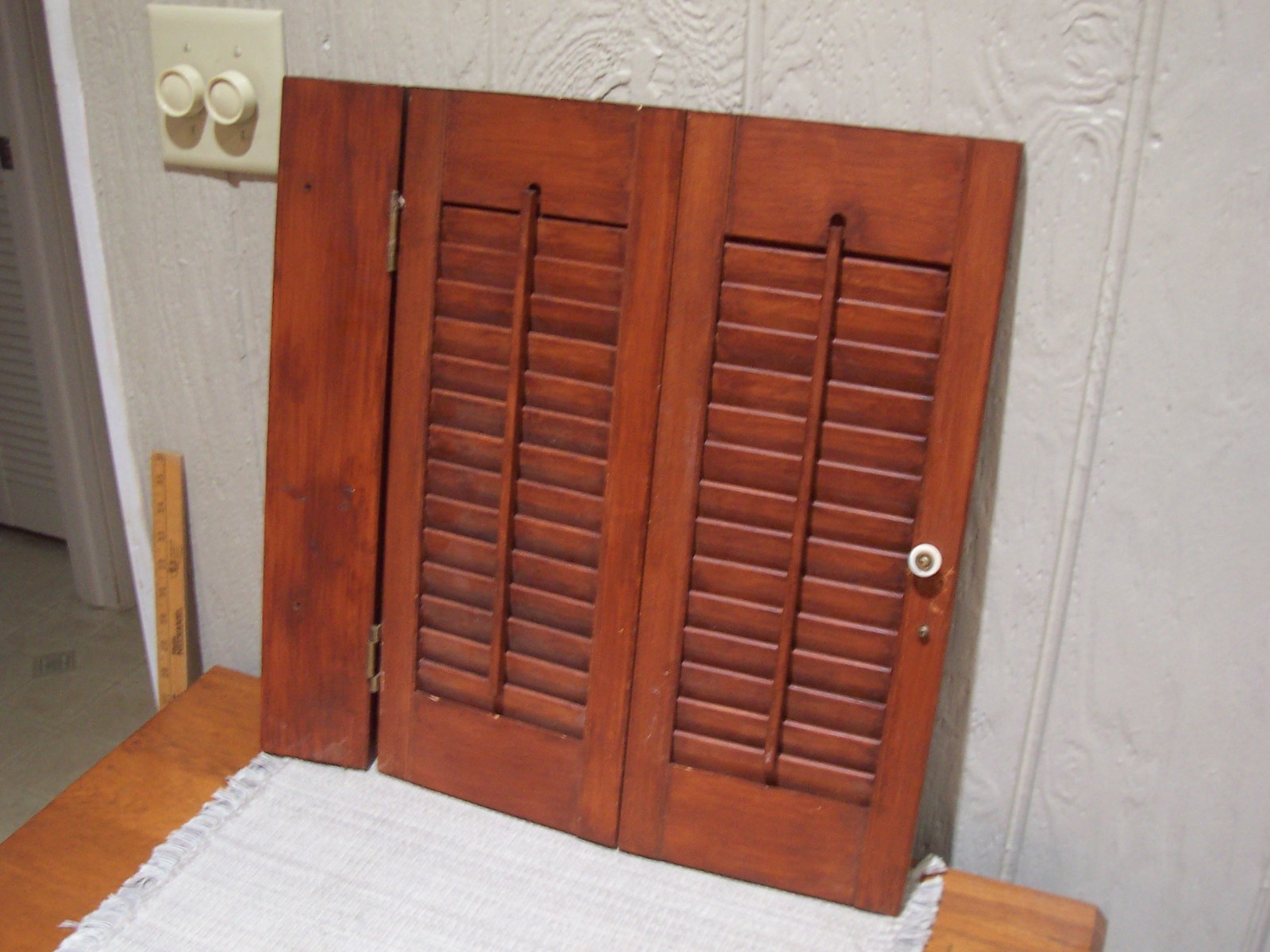 1 Set Interior Wood window louver cafe style Shutters knobs 20″ high 16 x 20″