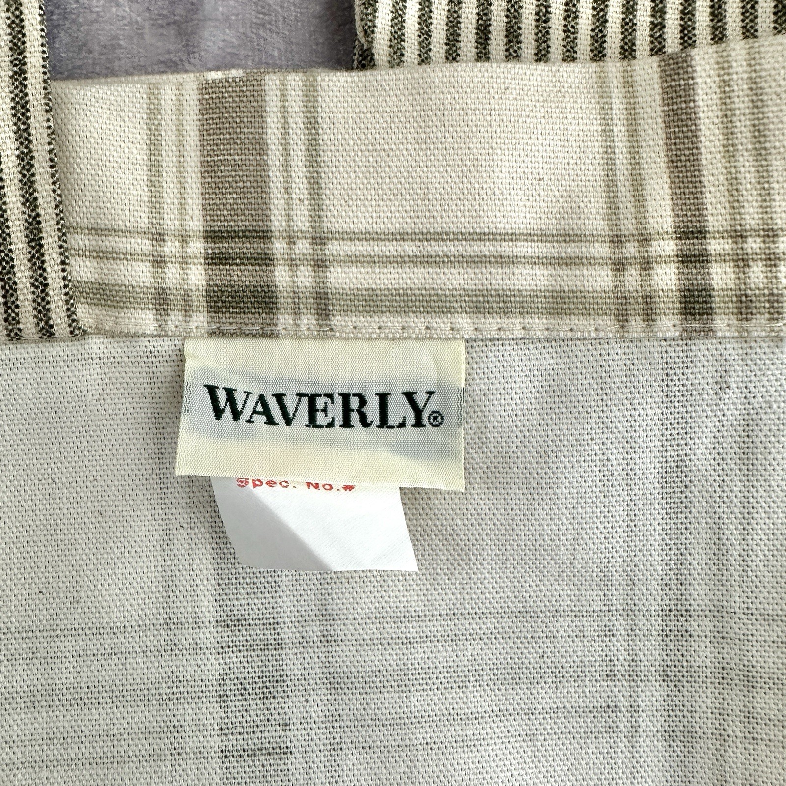 VTG Waverly Plaid Pointed Tab Valance Sage Green Taupe Cream 18×51 Farmhouse EUC