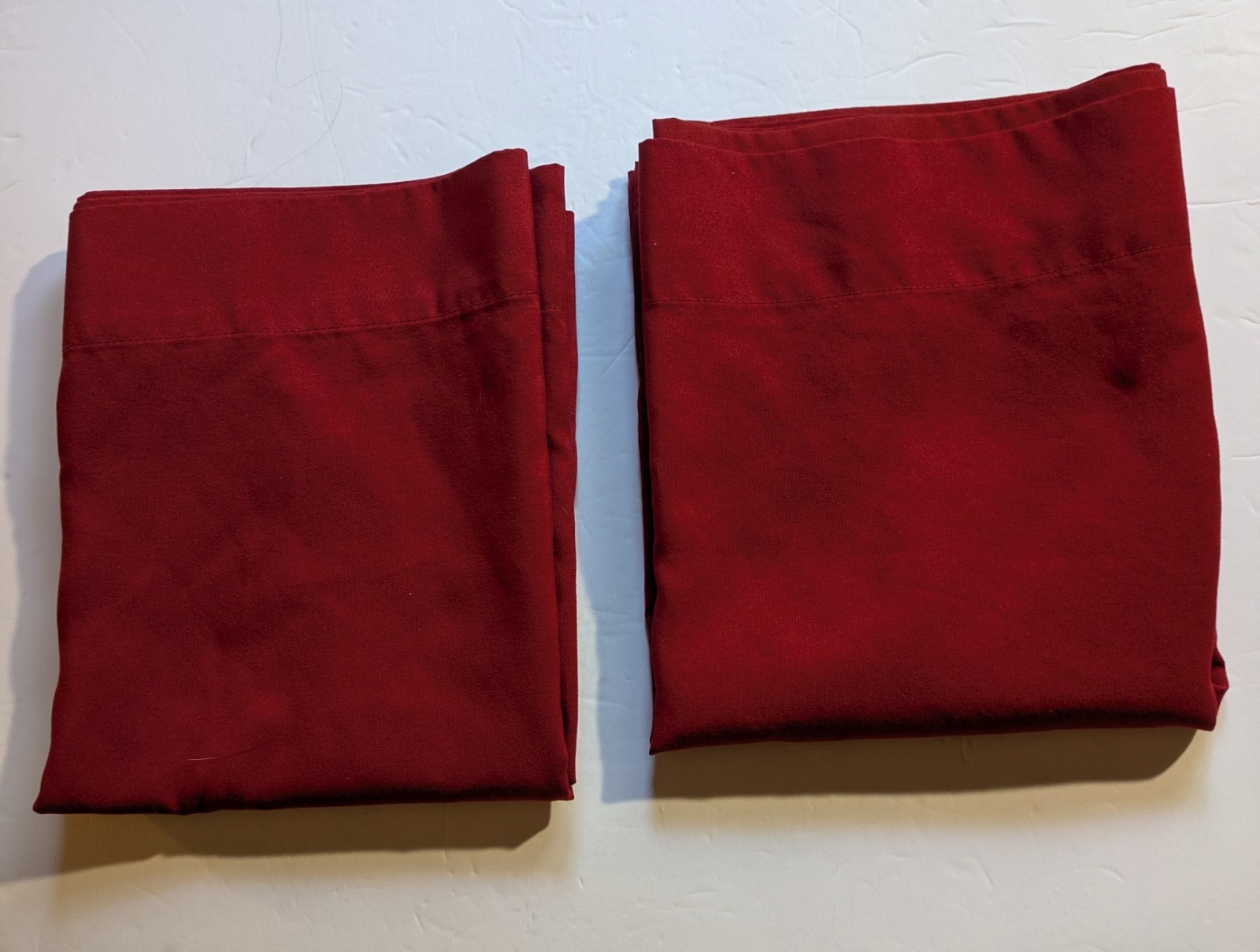 Two Solid Red 56″ X 17″ Each Rod Pocket Window Valances Unbranded
