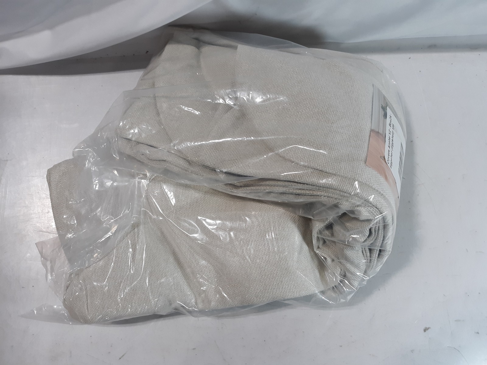 Bemz Anabel V2 Sofa Cover Eggshell (Box2A) – Machine Washable