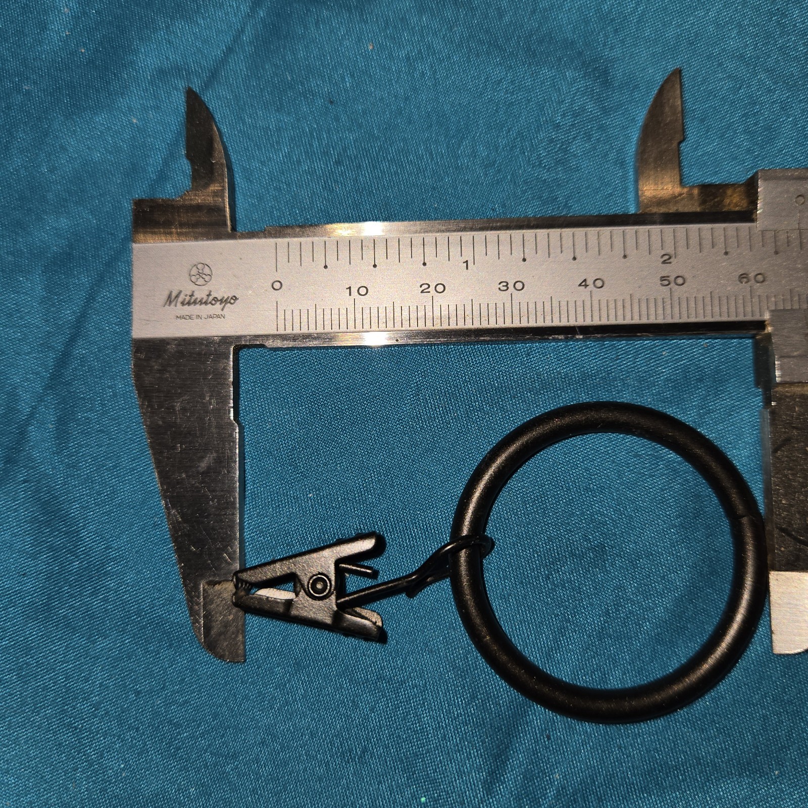 56 Curtain Rings with Clip Curtain Interior Diameter 1.26″ Fits for 1-Inch Rod