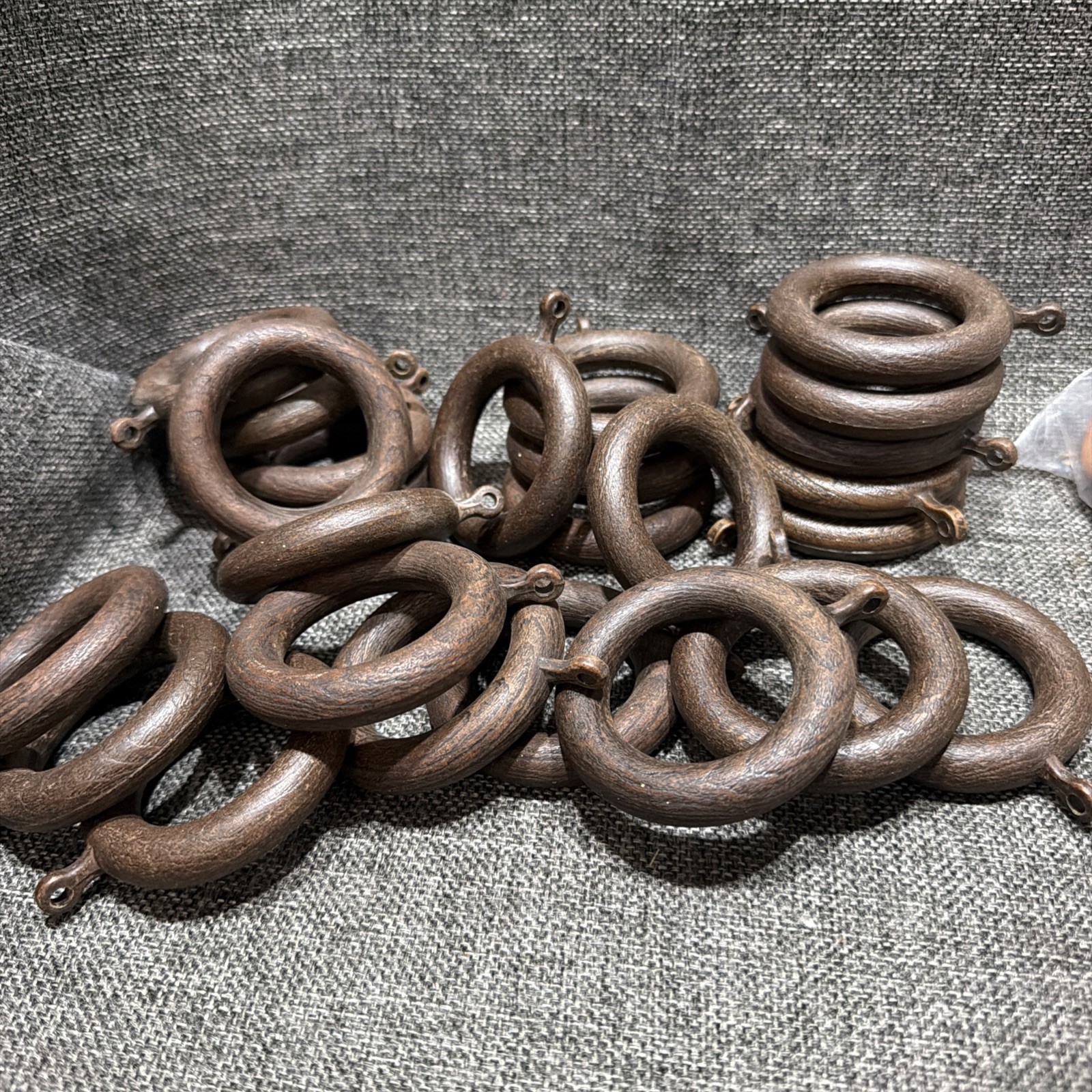Lot Of 25 Wood Look Curtain Rings Eyes Drapery Hardware 2-3/4″ 1-3/4″ Plastic