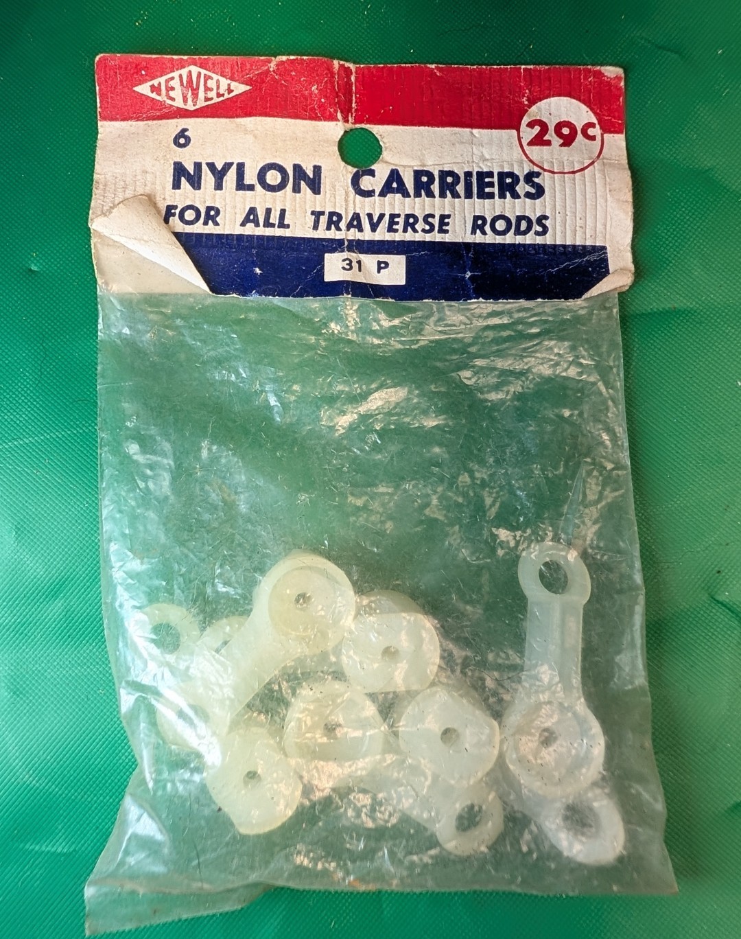 NOS Vintage Newell 6 Nylon Carriers All Traverse Rods Curtain Parts 31 P USA