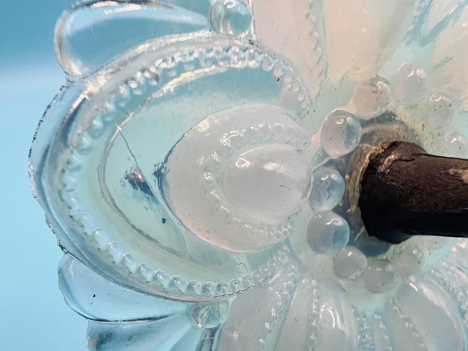 Antique 1920’s Glass Opalescent Flower Tie Back W/Pewter Post