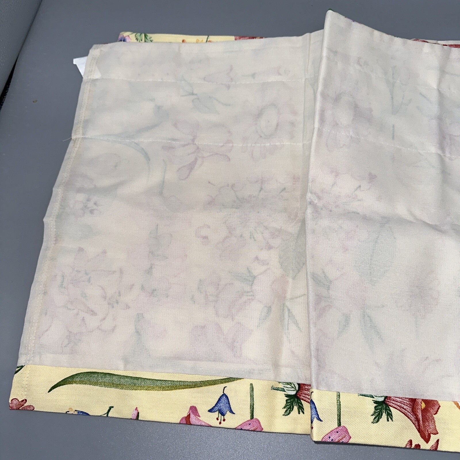 Unbranded cotton blend lined floral balloon valance W 68″L 15