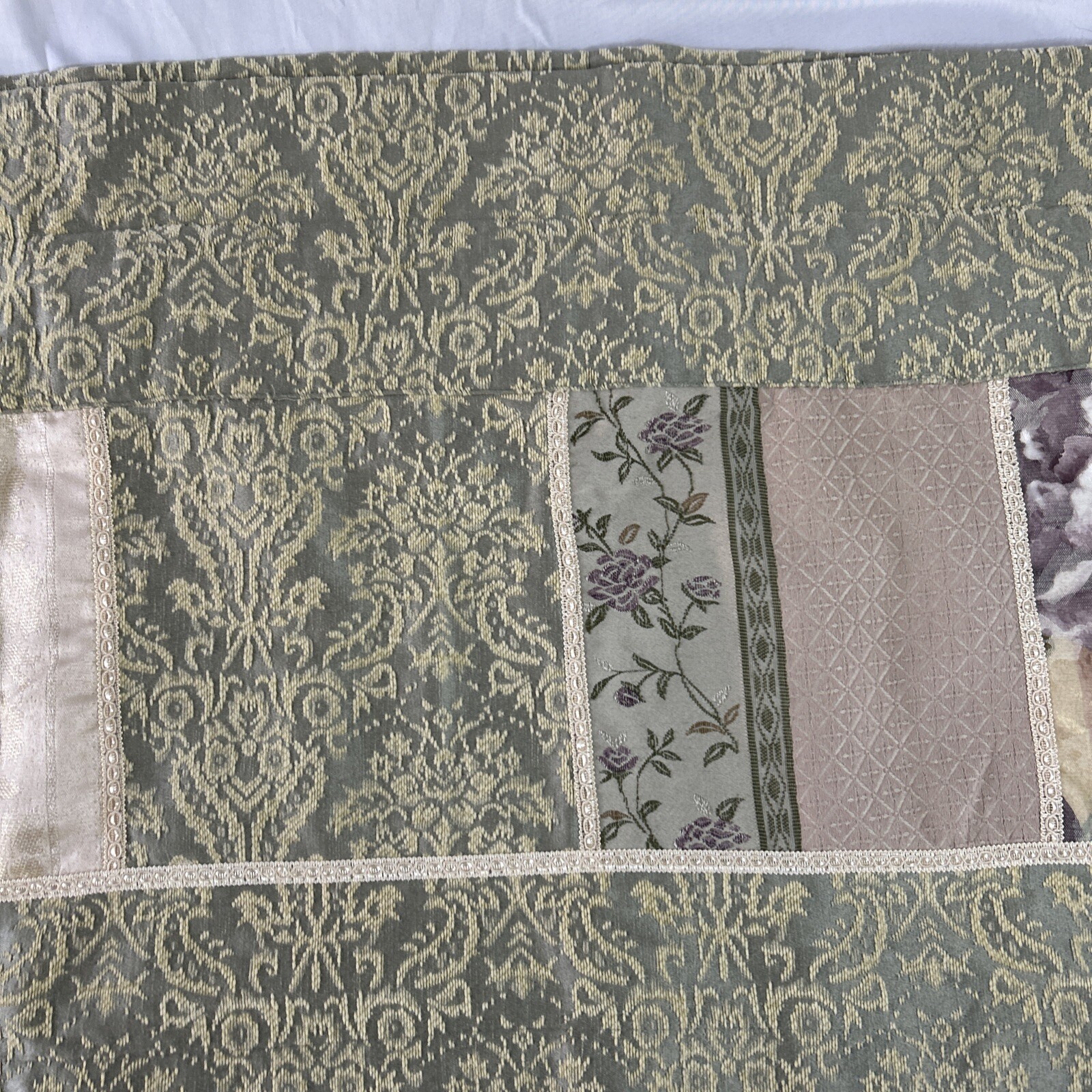 CROSCILL HOME Valance Patchwork Quilt/Tapestry Design 88″x17″ RN21857