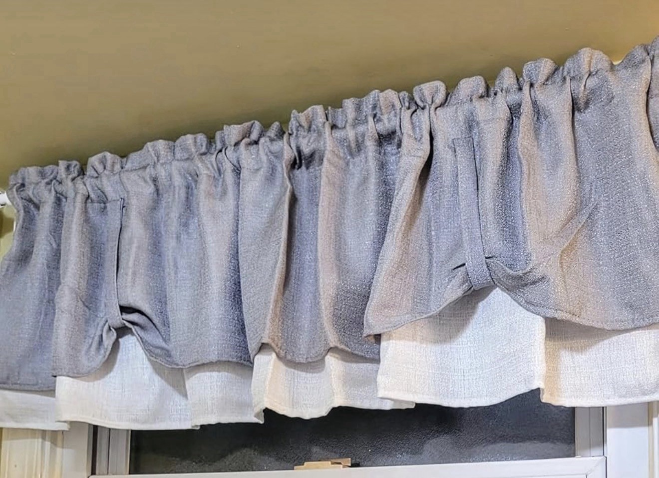 2 Achim Darcy Window Light Filtering Curtain Valances Grey/White 58 x 14in NEW