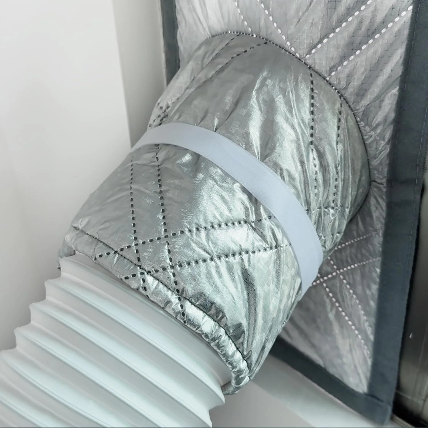 3-Layer Insulated Portable AC Window Seal Kit Max 70″ Stepless Adjustable Reflec