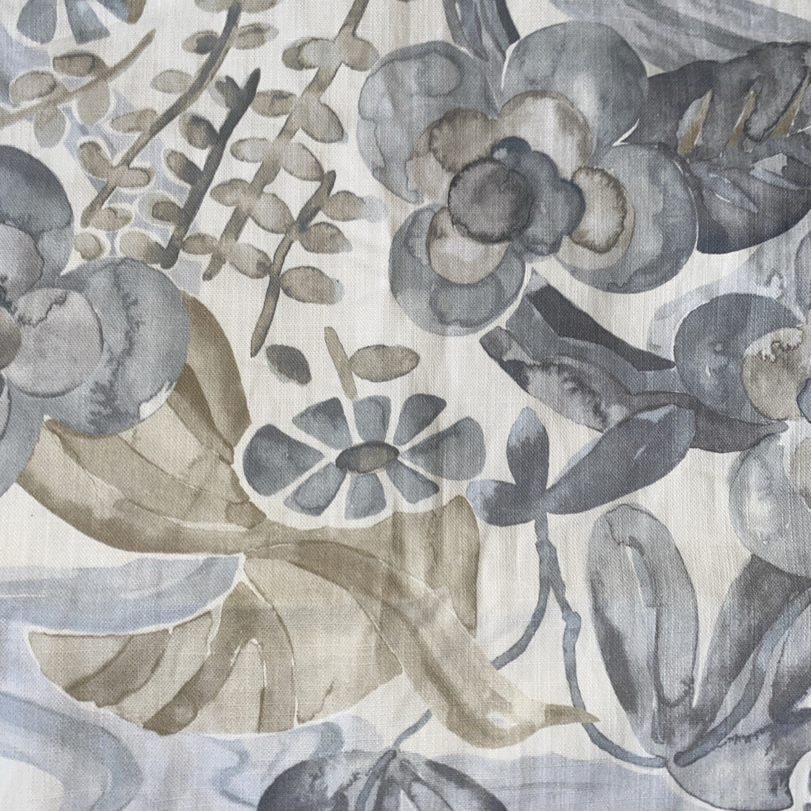 BALLARD DESIGNS FLORA CLOUD GRAY-BLUE FLORAL WATERCOLOR CURTAIN PANEL 52×96