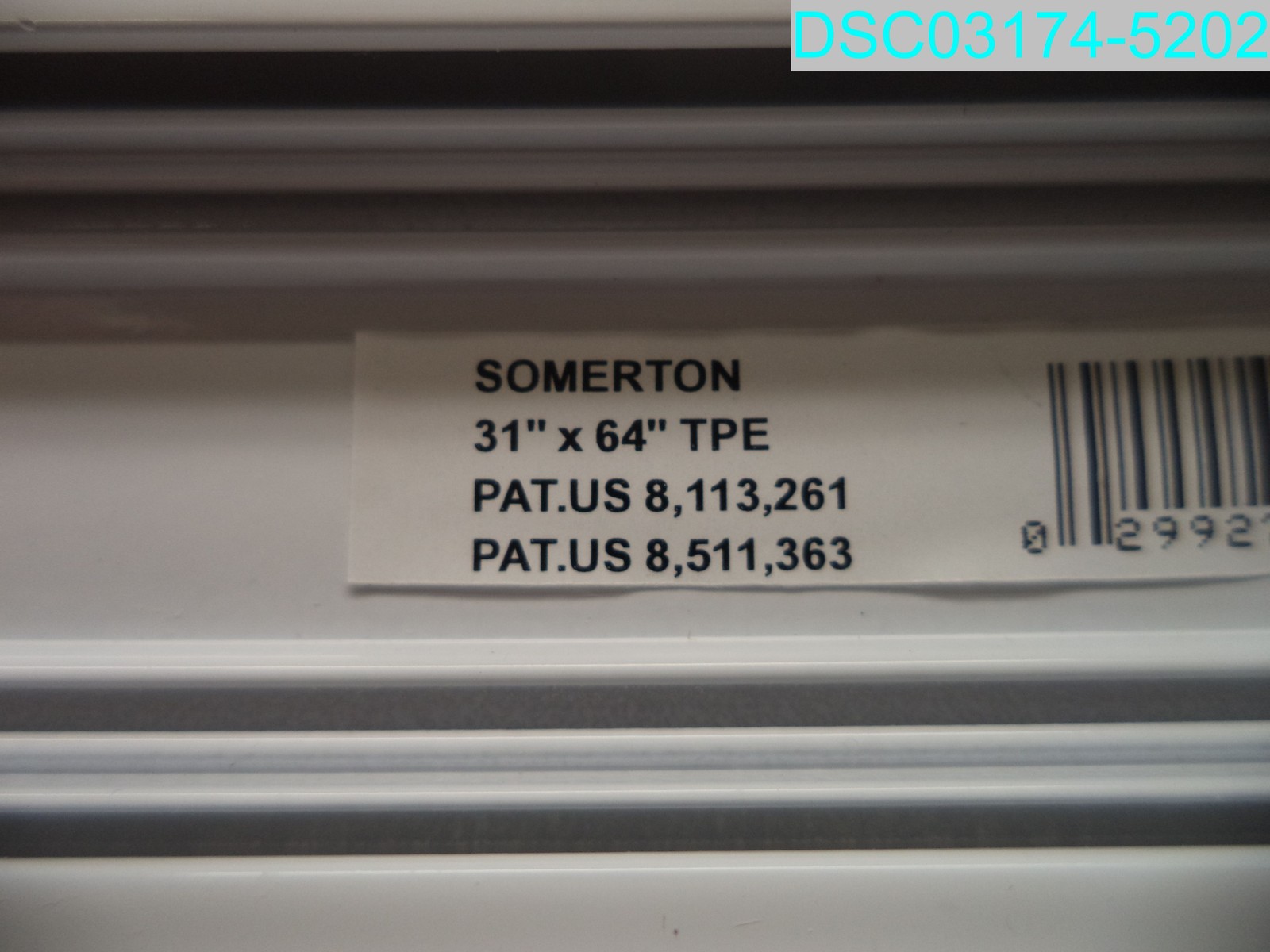 Sun Zero Blackout Somerton Cordless Roman Window Shade 31″ x 64″ 029927622027