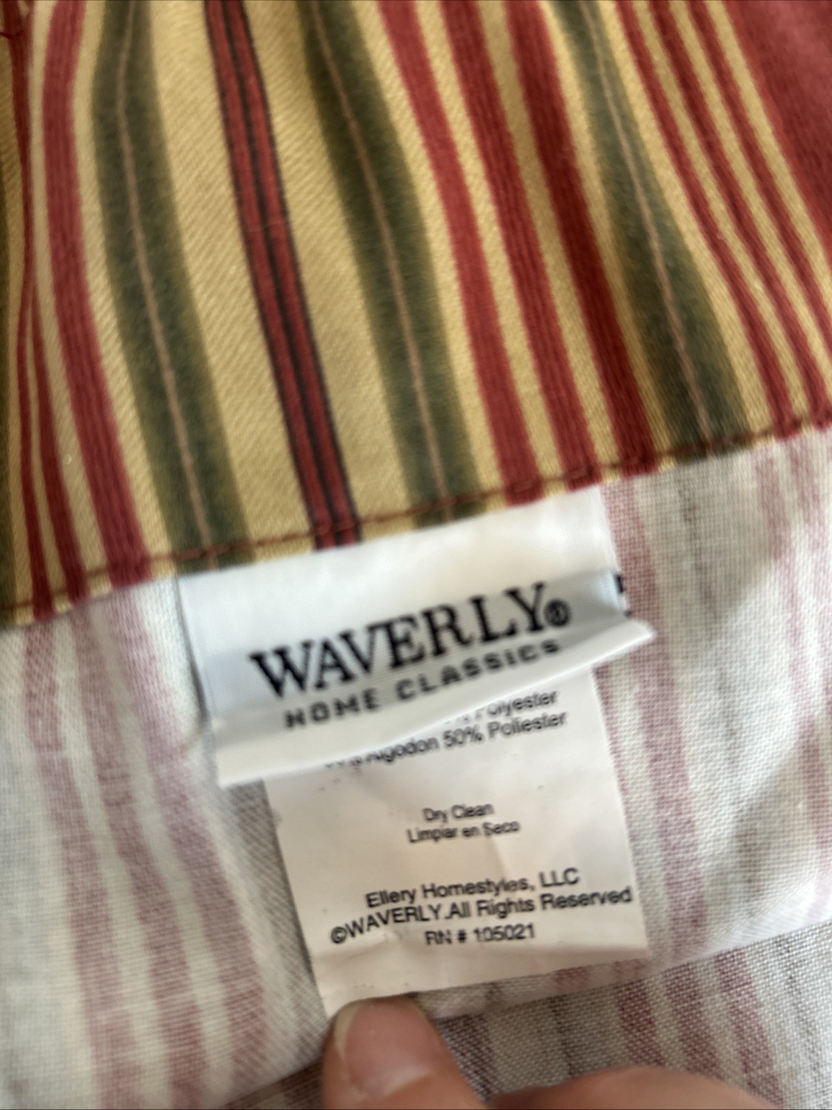 2 pc Waverly Home Amanda Valance Red Sweetwater Stripe 16″X79″ Model 81903666