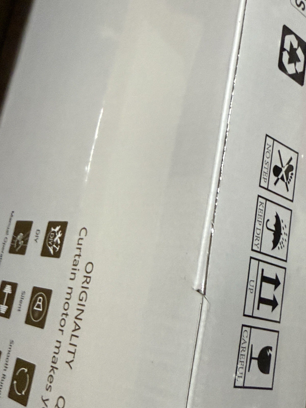 Smart Curtain Blind Motor WiFi Electric Remote Control Curtain Motor -New/Sealed