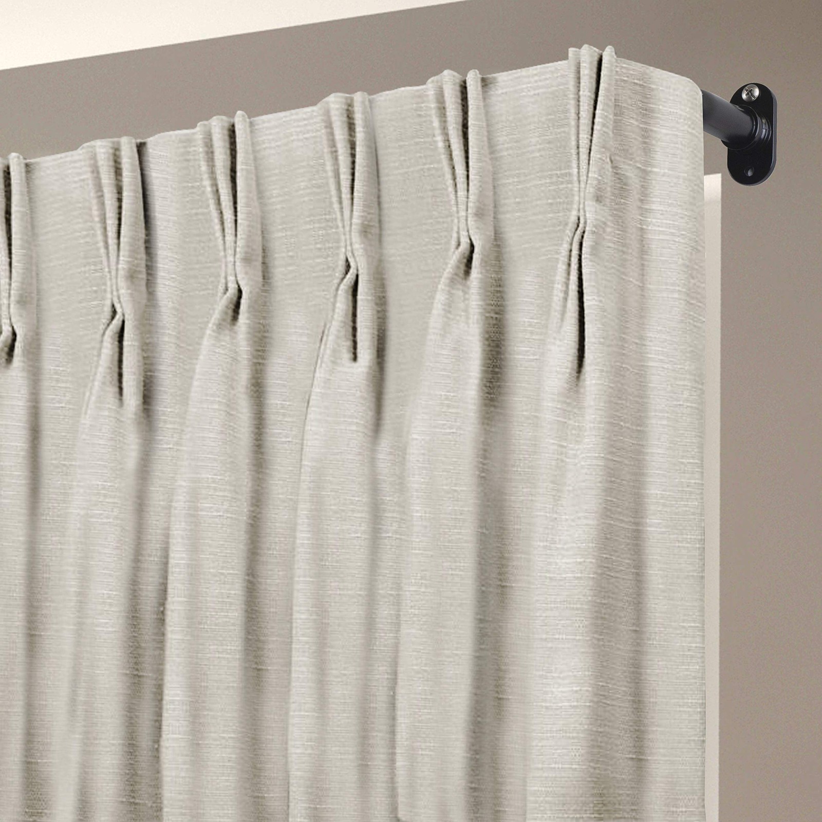 Rod Desyne 5/8 Blackout Curtain Rod 28-48 Inch – Black Bot63-282