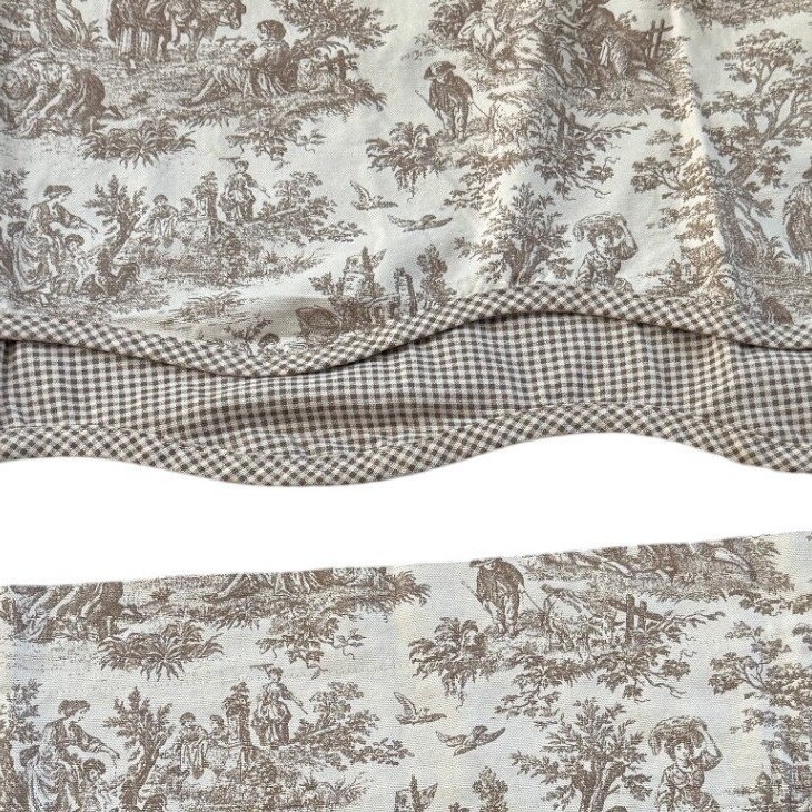 Waverly Home Classics Brown Toile Gingham Scalloped Valances Set of 2 52×18