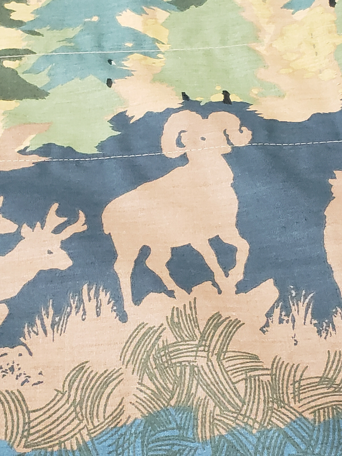 Hollander Valance Mountain Elk Buffalo MCM Bear Ram Made In USA 87 X 17.5 in