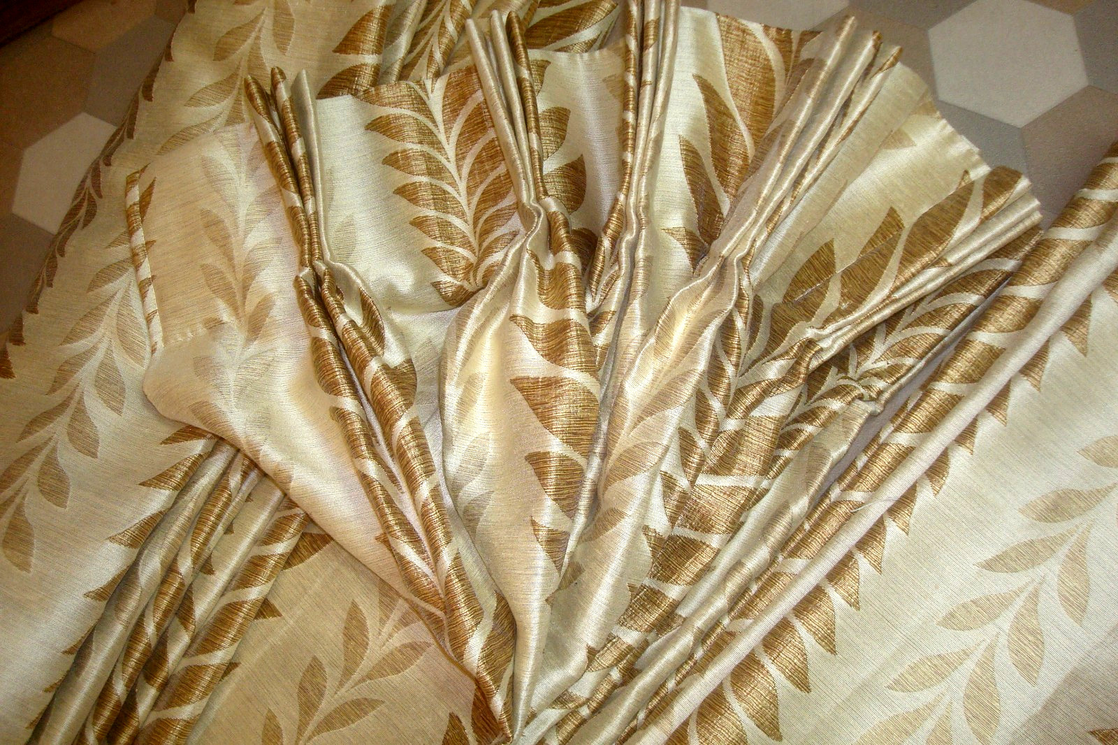 Gorgeous Custom DRAPES Gold Leaf Trellis Jacquard Pinch pleat 2 panels 85″ lg