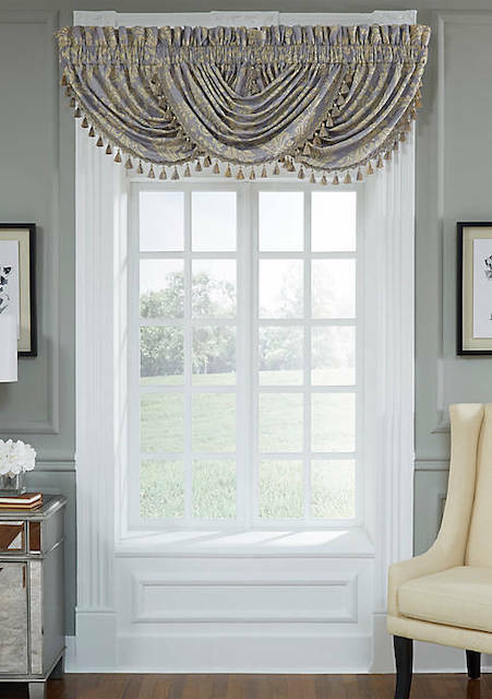 ONE CROSCILL NADIA WATERFALL SWAG VALANCE 48.5 X 33 IN NEW TOP TREATMENT