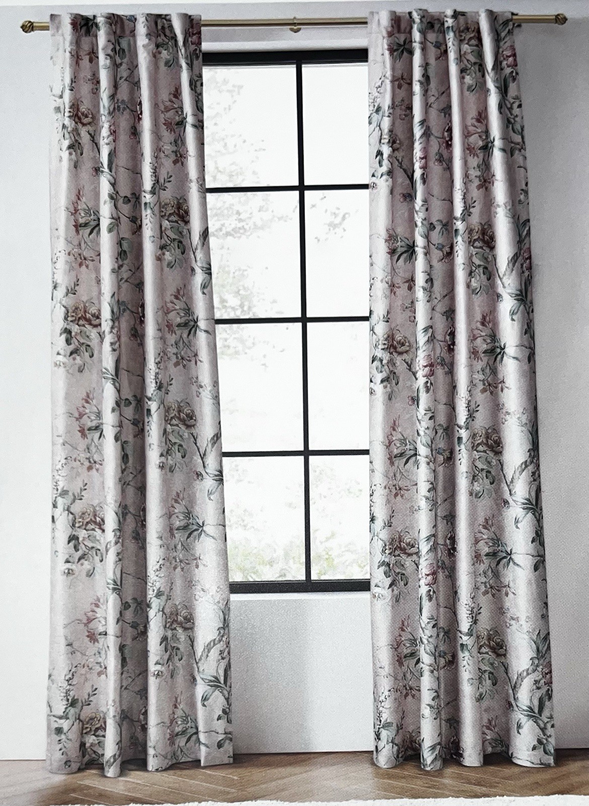 1-NWT CALLISTO HOME FLORAL PRINT BLUSH CURTAINS SET OF 2 PANELS SIZE 38”x 96”
