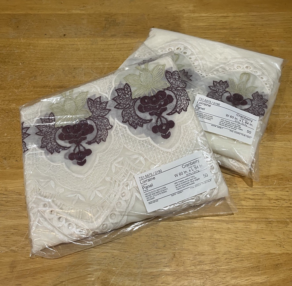 Jc Penney Home Collection Lorraine Cream & Cranberry Lace Sheer (2)Panels 60×84″