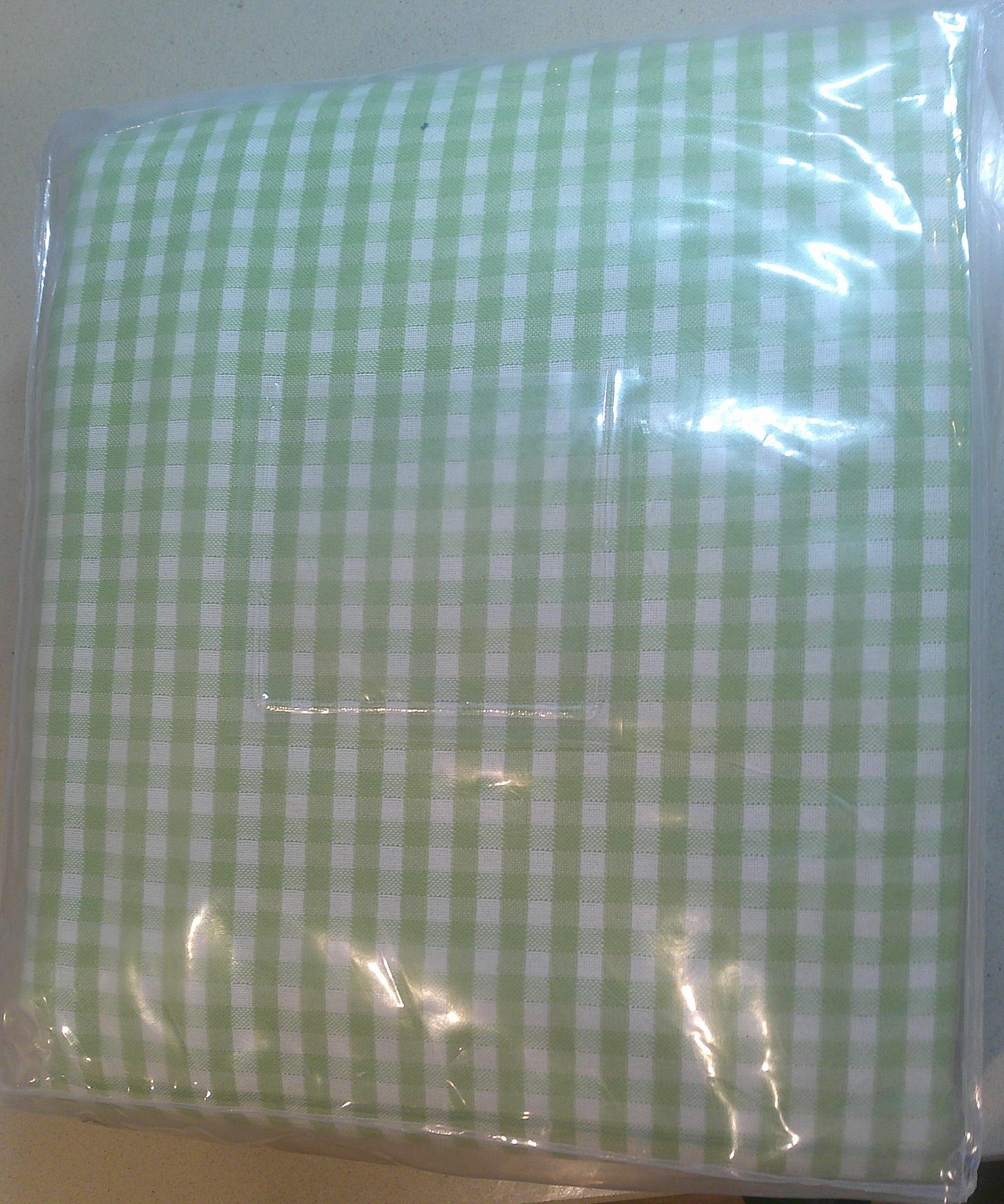 Ballard Designs OUTDOOR DRAPERY PANEL 50″w x 96″L Tillie Gingham Kiwi Green