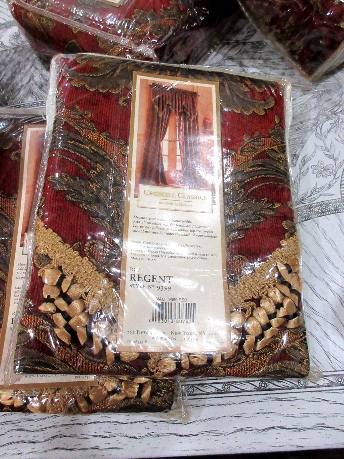 Croscill Red Regent Style # 9399 ASCOT VALANCE 40” W X 27” L ONE