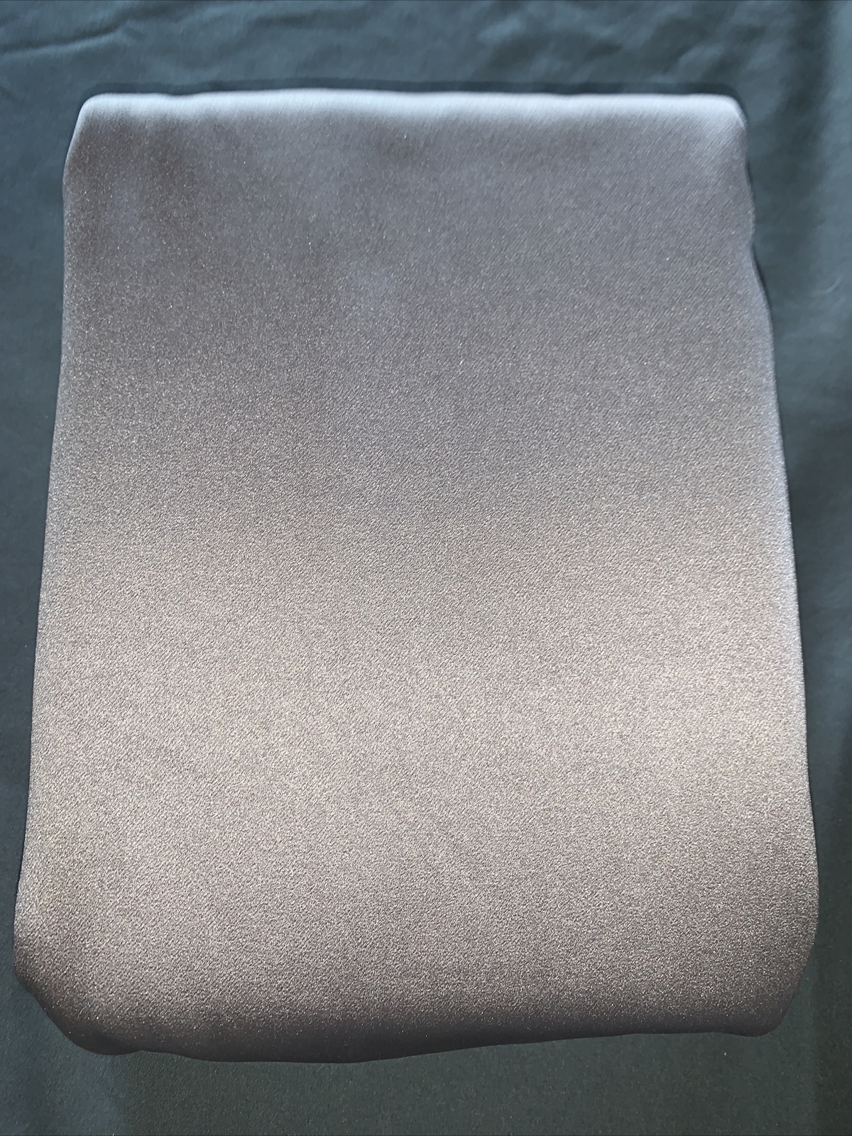 Sun Zero Theater Grade Extreme Blackout 52 x 84 Grommet Curtain Panel Taupe -New
