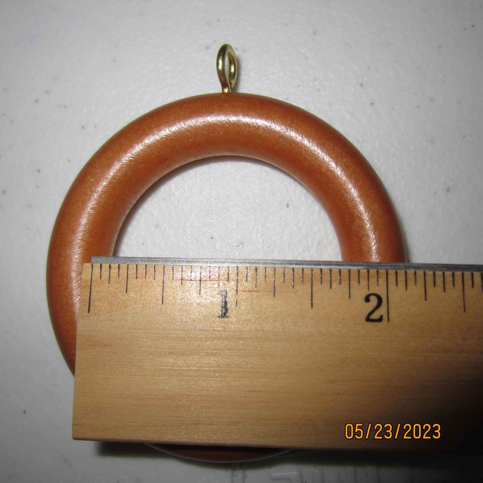 Lot of 35 Medium Brown Wooden Drapery Curtain Rings Crafts 2 3/4″ Eyelets