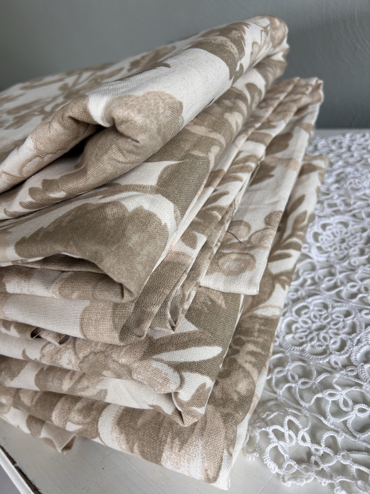 Floral Earth Tones Linen / Cotton Or Blend Curtain 50″W x 88”L Lined Lot Of .4