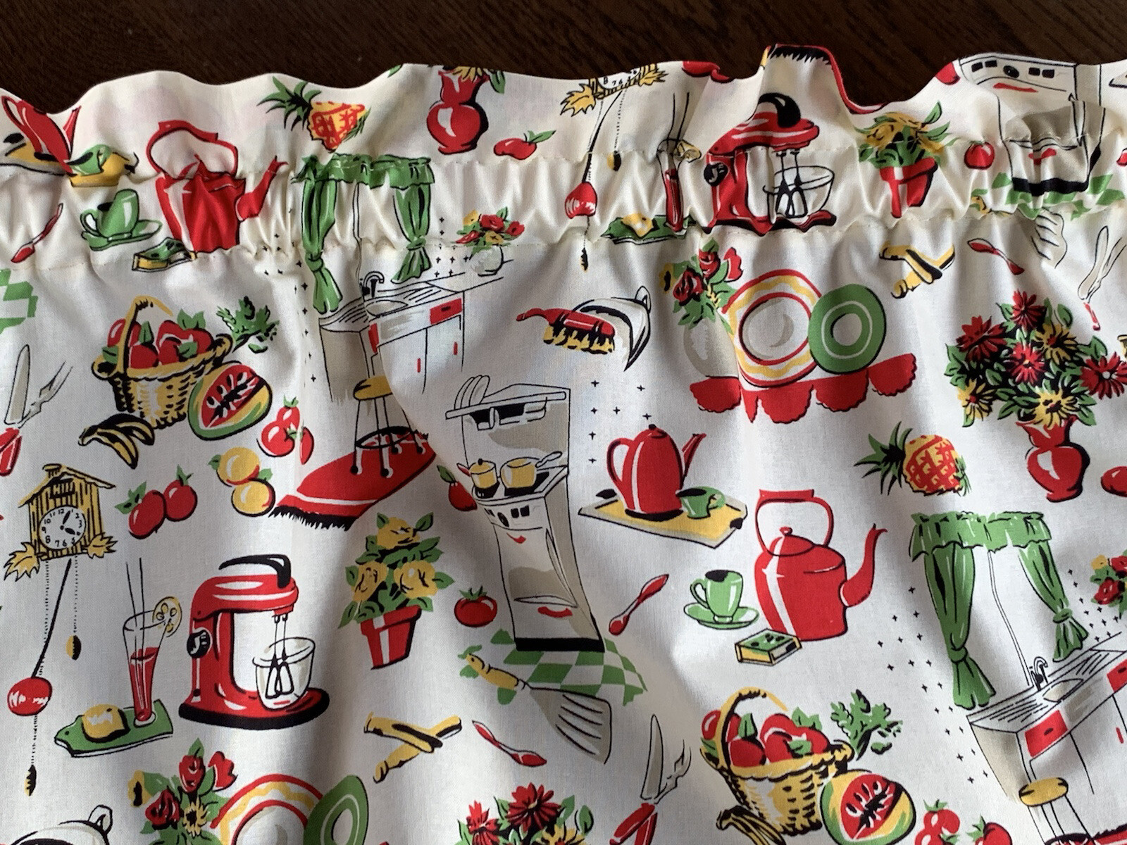 Retro MCM Style Valance With Kitchen Appliances, Food, Kitsch New Handmade