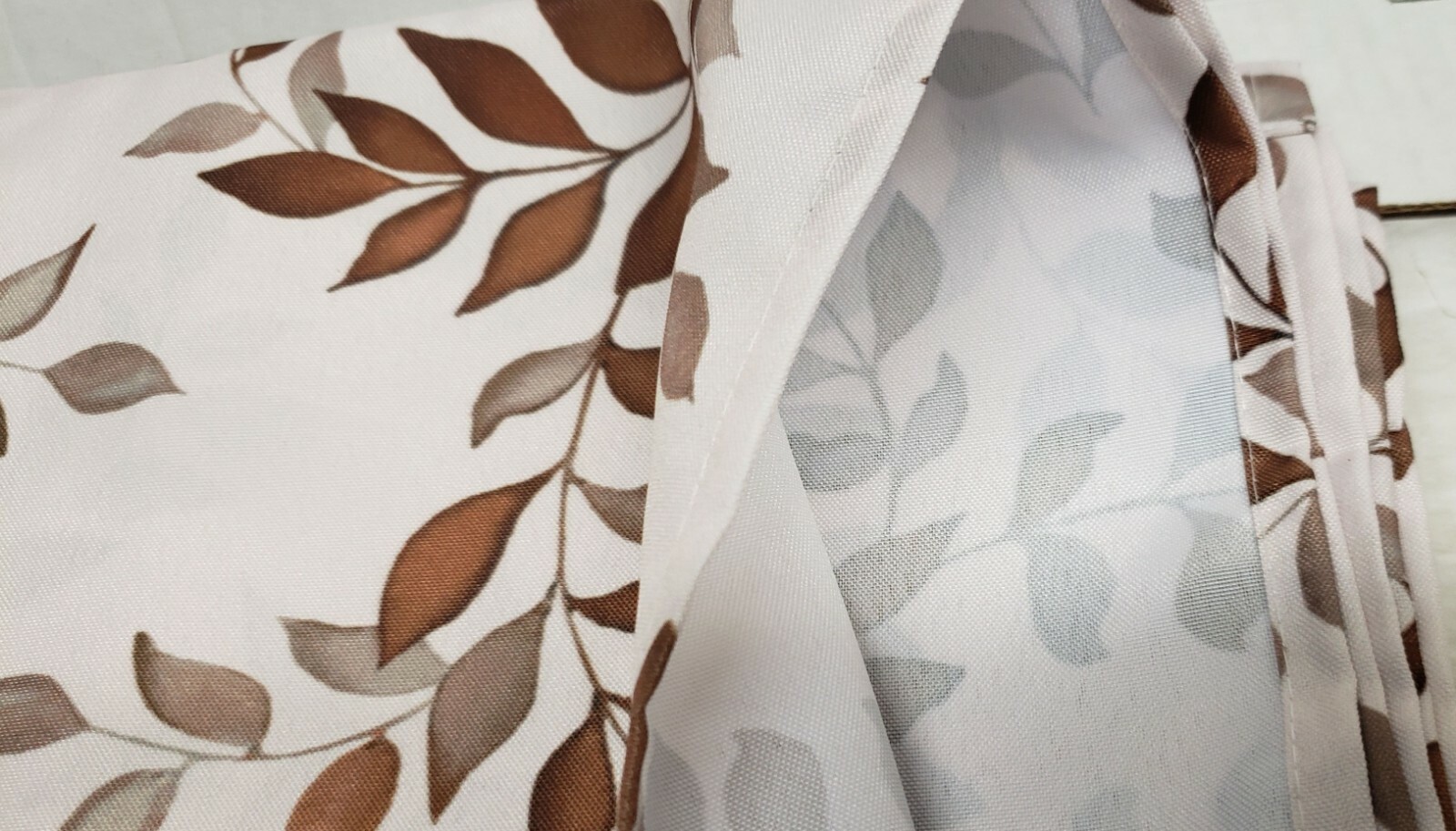 Set of 2 Printed Kitchen Tiers (29″ x 36″) (no Swag Valance) BROWN LEAVES, CE
