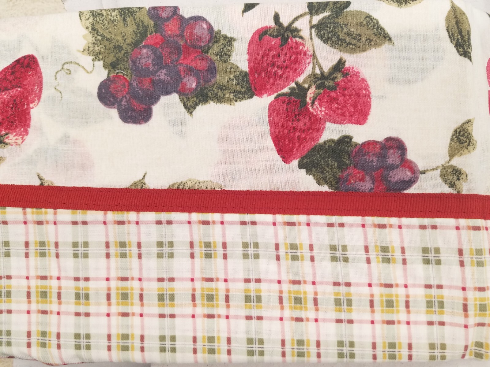 Garden Fruit Multi Color Tier Curtain Pair 58×36 Grapes Apples Strawberries Cafe