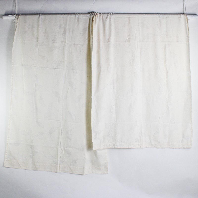 Lot Of 2 Unbranded Matching White Curtain Panels Subtle Leaf Pattern 44″ x 71″