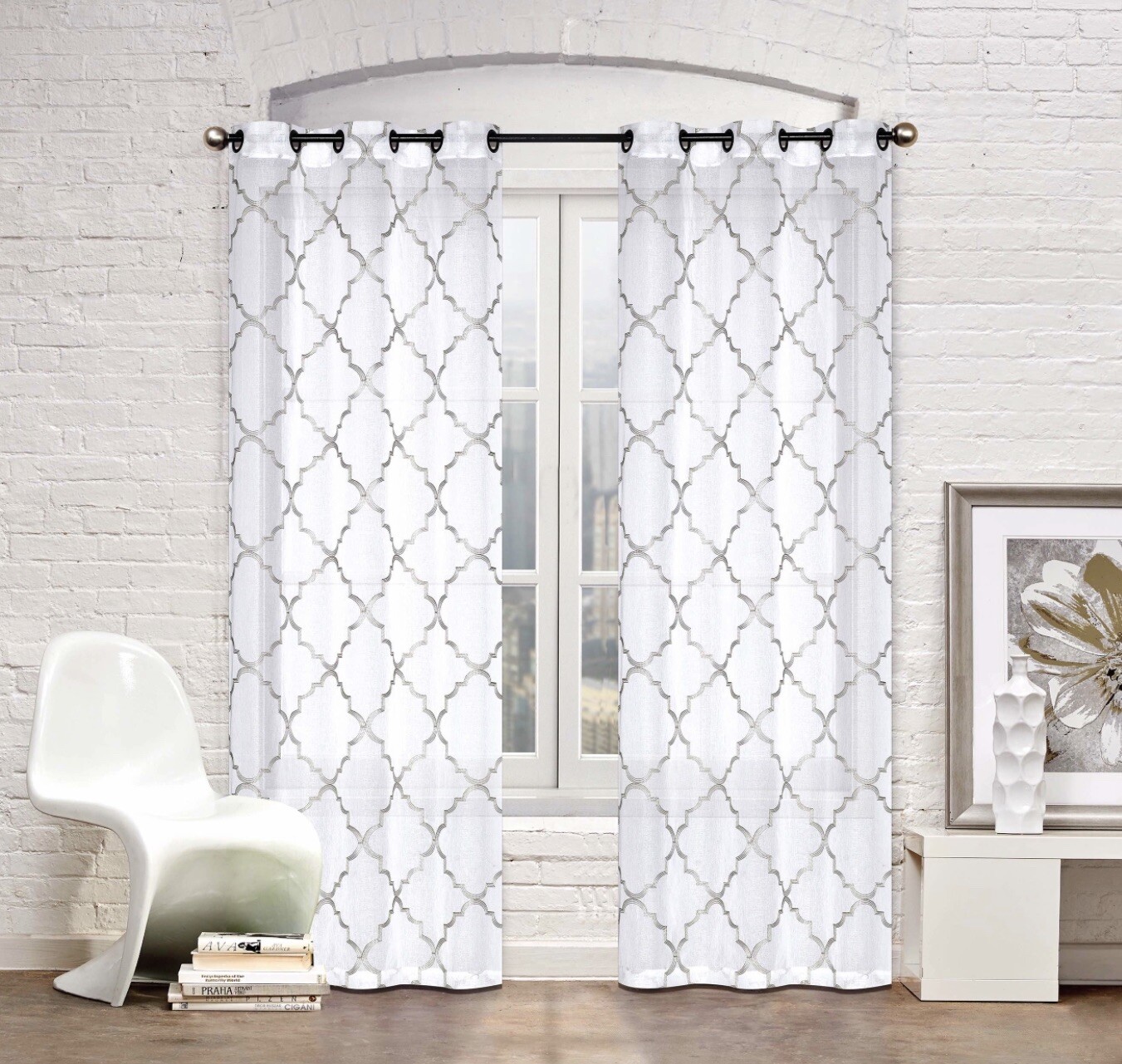 📀 Regal Home Collections Britt Embroidered Sheer Panel Pair – 76inx84 🆕