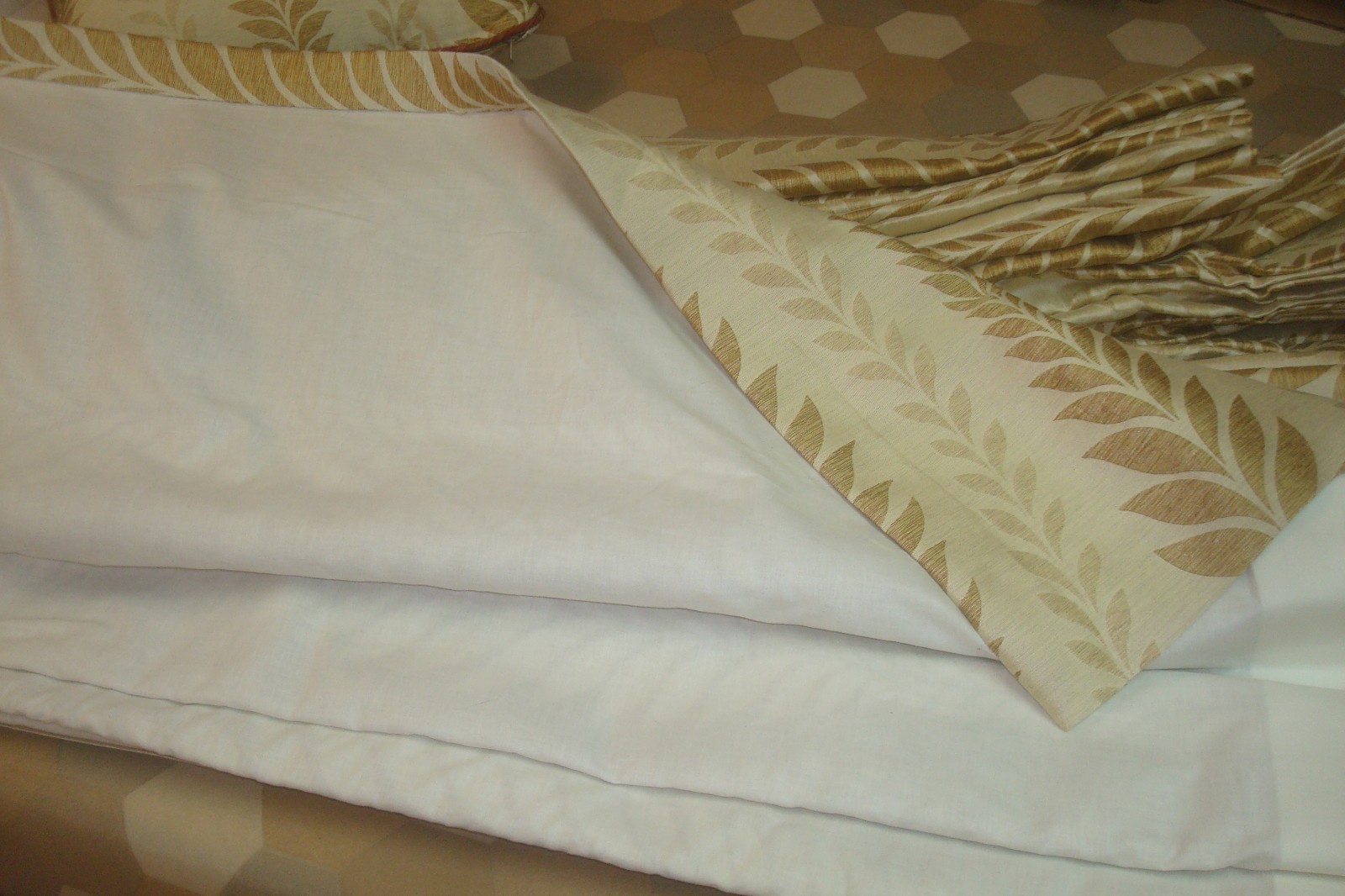 Gorgeous Custom DRAPES Gold Leaf Trellis Jacquard Pinch pleat 2 panels 85″ lg
