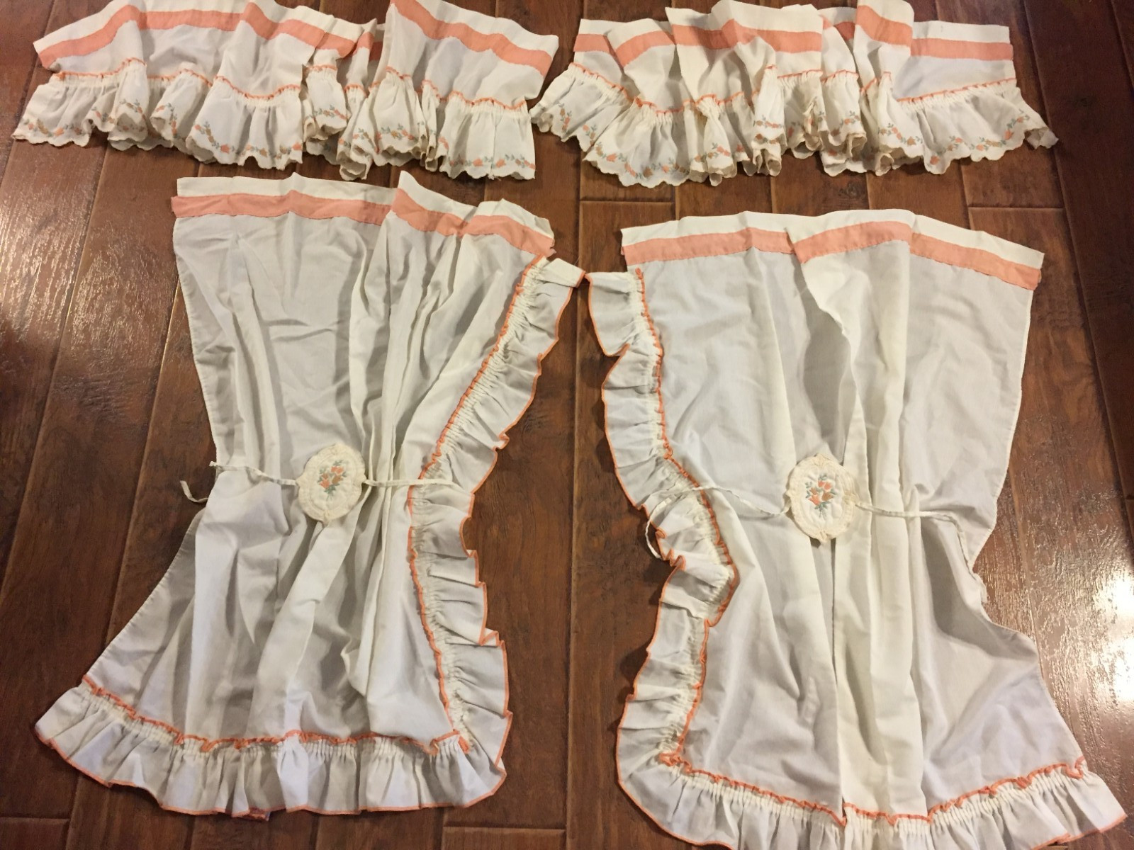 Vintage Pink Embroidered Flower Cafe 2 Tier Curtain Panels W/ Ties,READ DESC